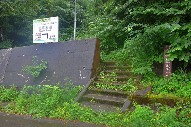 Click to enlarge Highslide JS